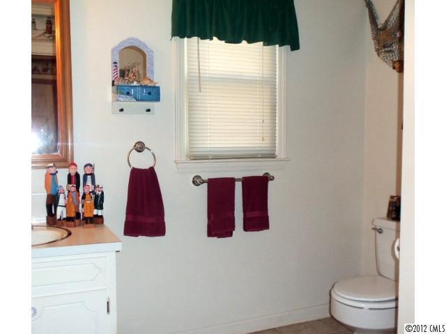 2217 Brookwood Road Lincolnton, NC 28092 - Photo 12 of 16 Gallery Image 12