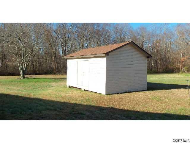 2217 Brookwood Road Lincolnton, NC 28092 - Photo 15 of 16 Gallery Image 15