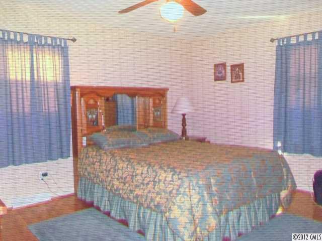 2217 Brookwood Road Lincolnton, NC 28092 - Photo 8 of 16 Gallery Image 8