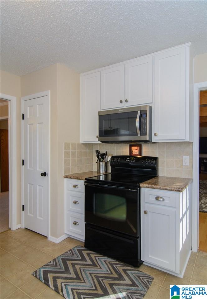1381 Al Seier Road Birmingham, AL 35226 - Photo 11 of 32