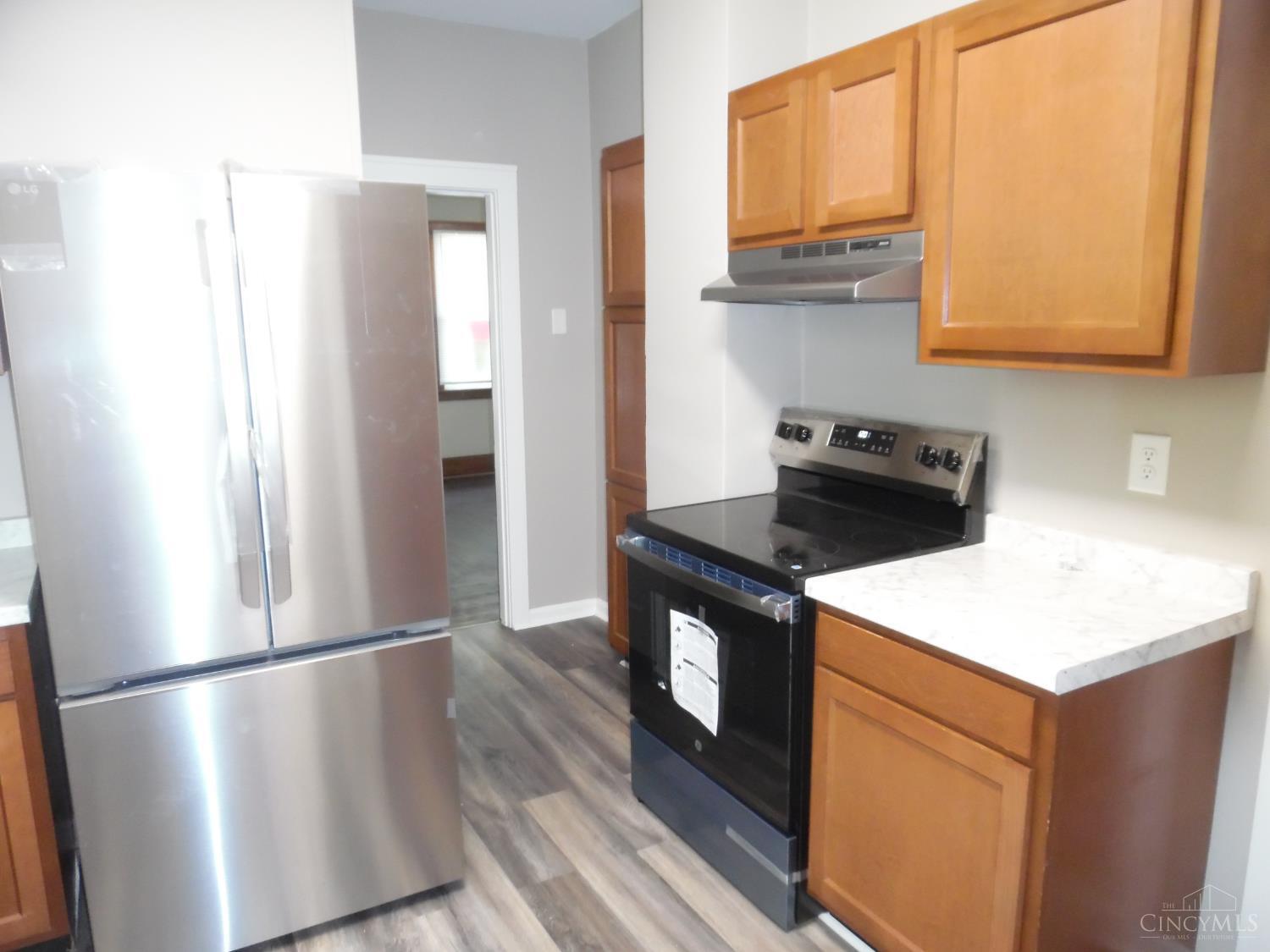 1635 West North Bend Road Cincinnati, OH 45224 - Photo 8 of 28