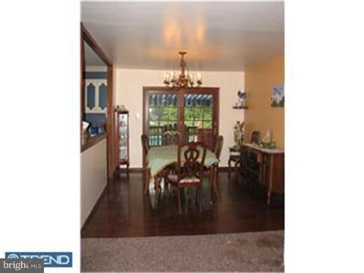 10 Brandywine Road Laurel Springs, NJ 08021 - Photo 2 of 12 Dining Room