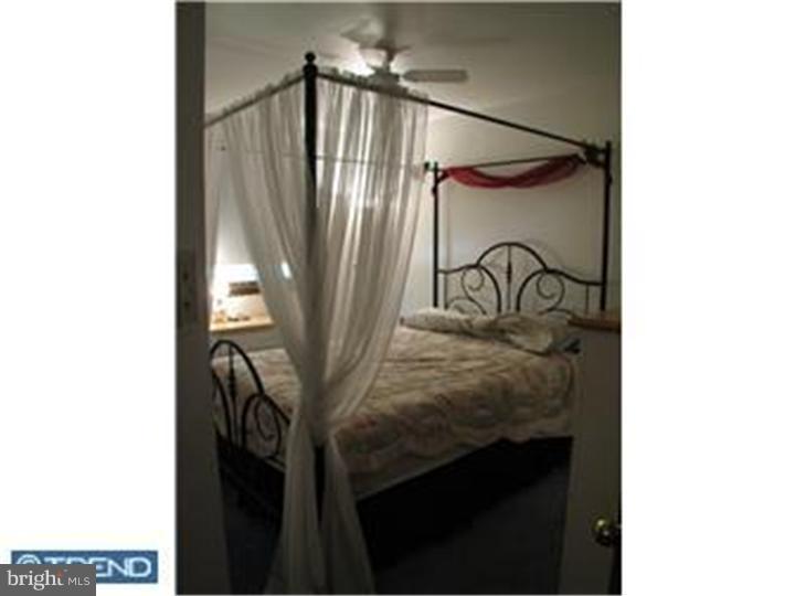 10 Brandywine Road Laurel Springs, NJ 08021 - Photo 6 of 12 Bedroom 2
