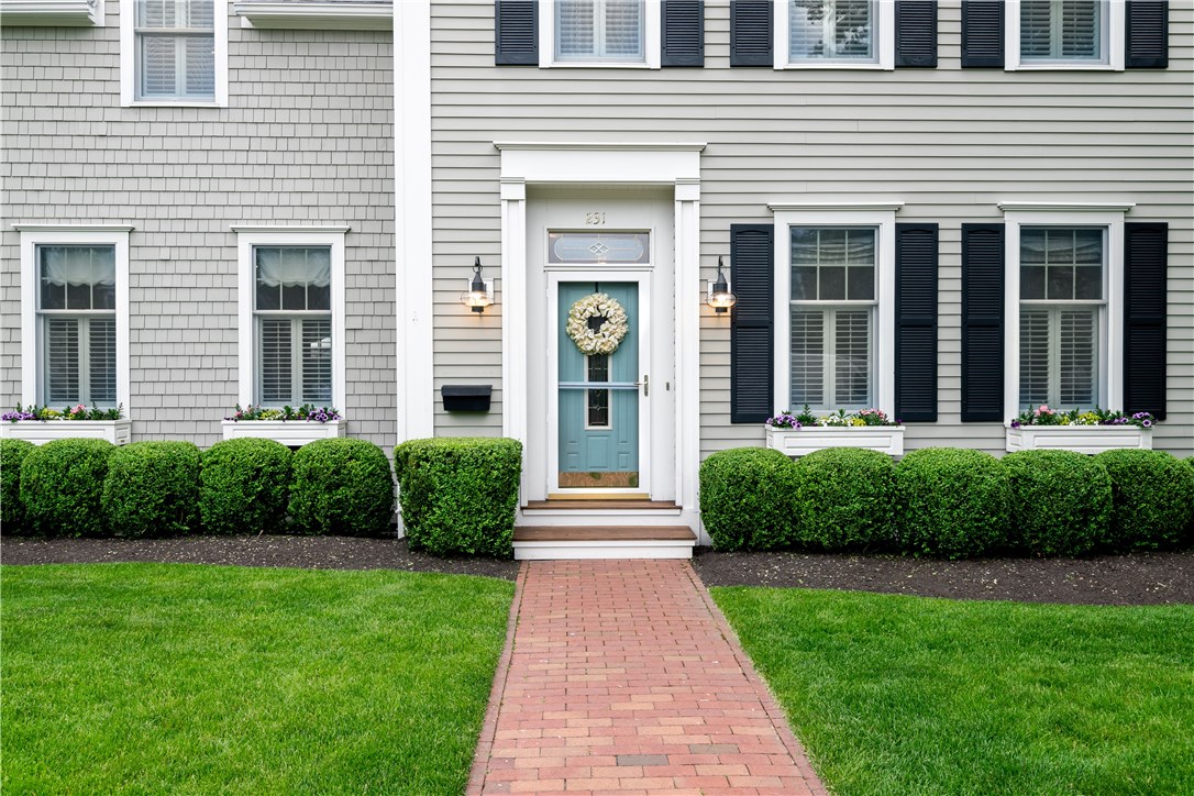 231 Wickford Point Road North Kingstown, RI 02852 - Photo 3 of 48 Front Entrance