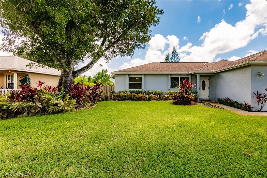 9044 Henry Road Fort Myers, FL 33967 - Photo 3 of 27 Gallery Image 3