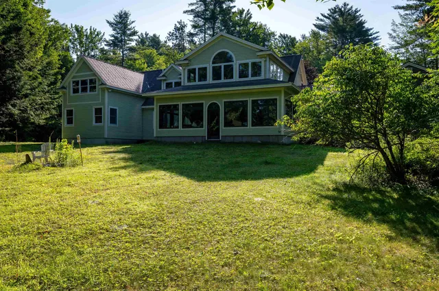 $950,000 | 48 Maple Manor Road, Conway, NH 03813