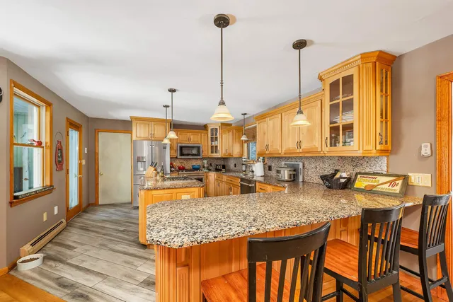$950,000 | 48 Maple Manor Road, Conway, NH 03813