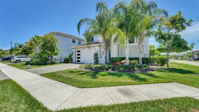 $865,000 | 7349 Stella Lane, Lake Worth, FL 33463