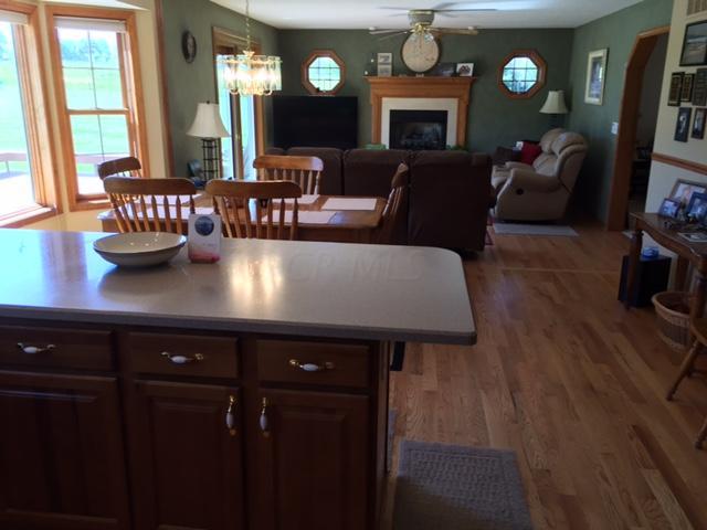 2994 Fairfield Union Road Northeast Lancaster, OH 43130 - Photo 7 of 37 Gallery Image 7