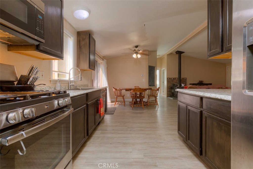 152 Rocky Top Road Oroville, CA 95965 - Photo 6 of 68