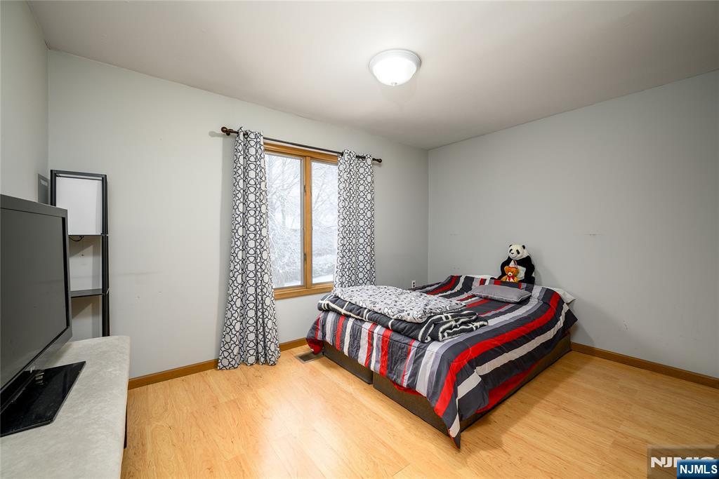 900 Valley Road, Unit D010 Clifton, NJ 07013 - Photo 10 of 16