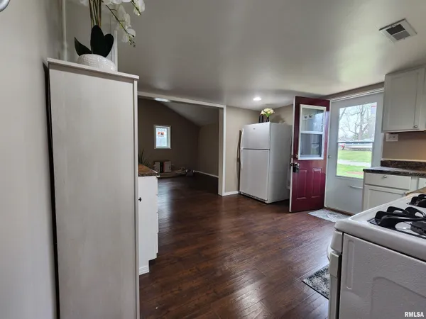 $139,000 | 270 South Birks Street, Decatur, IL 62522