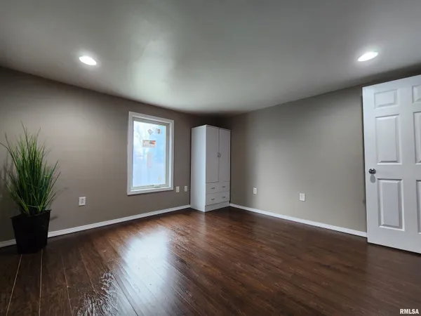 $139,000 | 270 South Birks Street, Decatur, IL 62522