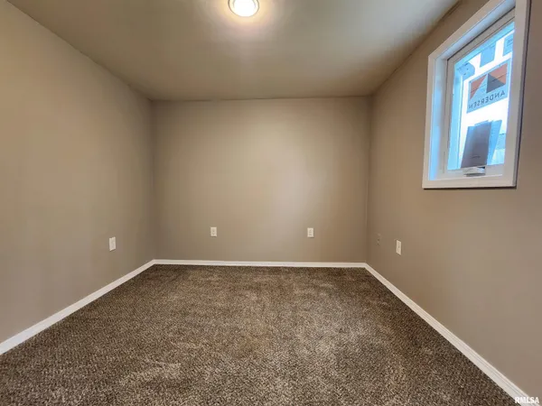 $139,000 | 270 South Birks Street, Decatur, IL 62522