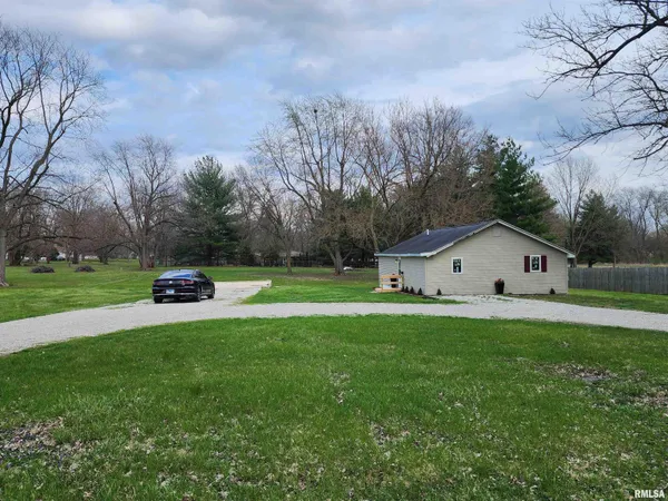 $139,000 | 270 South Birks Street, Decatur, IL 62522
