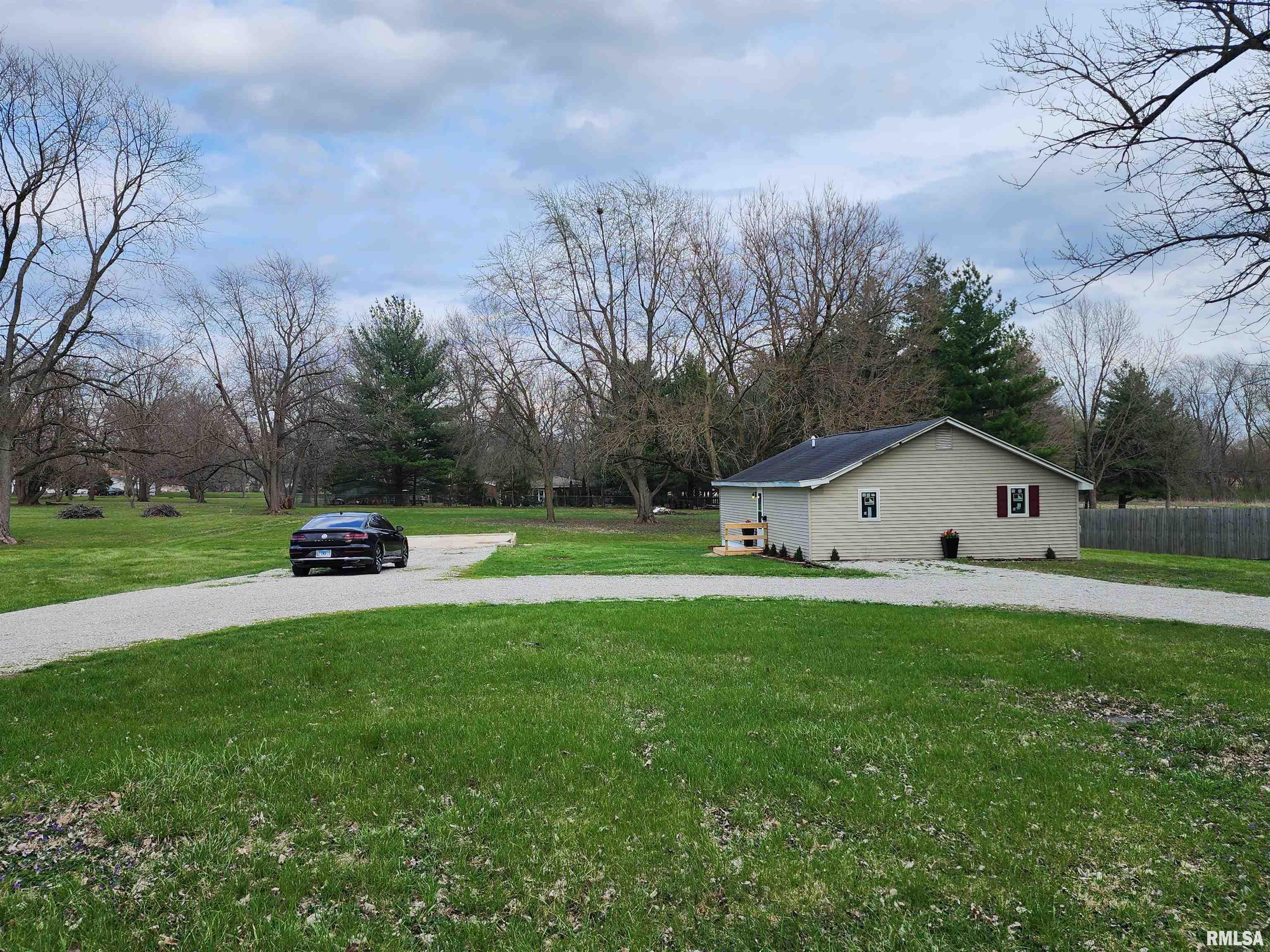 270 South Birks Street Decatur, IL 62522 - Photo 25 of 25