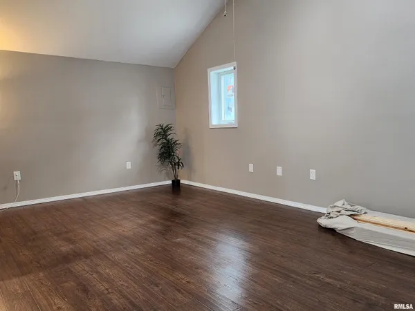 $139,000 | 270 South Birks Street, Decatur, IL 62522