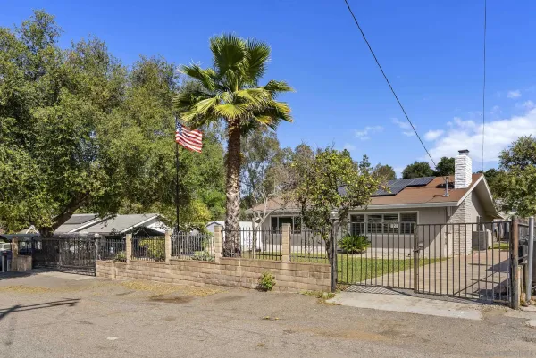 $699,000 | 709 Convertible Lane, Fallbrook, CA 92028