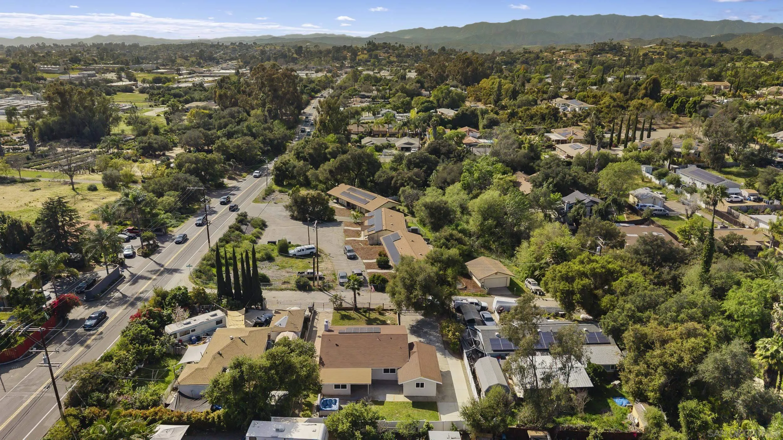 709 Convertible Lane Fallbrook, CA 92028 - Photo 42 of 43