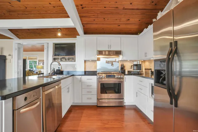 $579,900 | 7018 Swallow Road, Cannelton, IN 47520