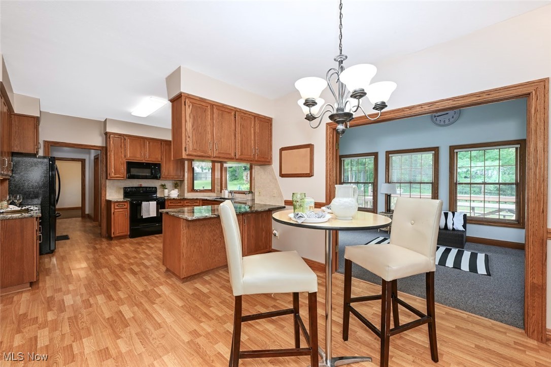 452 Herbert Road Akron, OH 44312 - Photo 16 of 48 *EAT IN KITCHEN ~