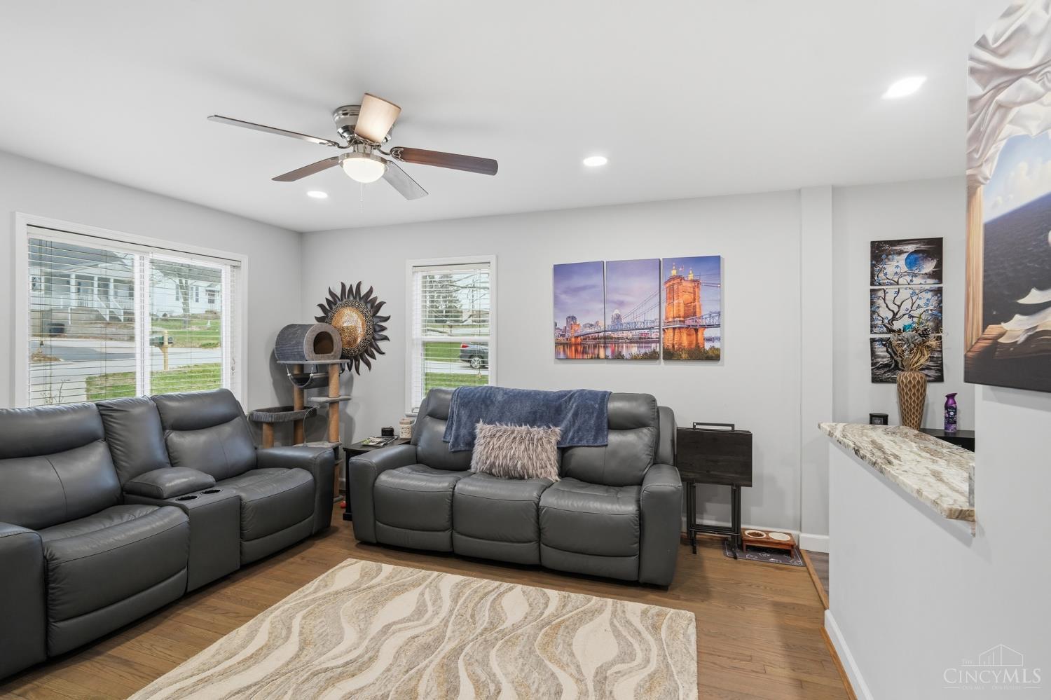 5073 Valley Ridge Road Cincinnati, OH 45247 - Photo 8 of 49 Gallery Image 8