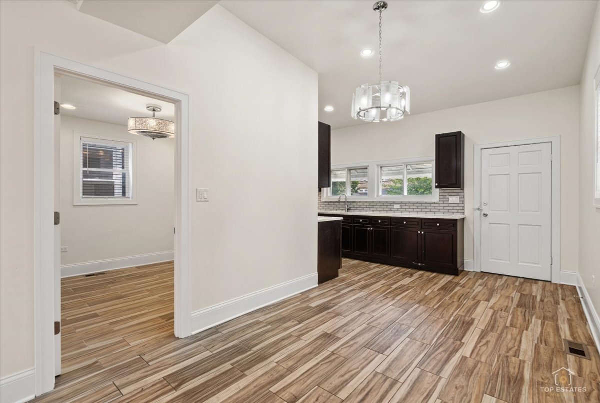 2617 North Springfield Avenue Chicago, IL 60647 - Photo 15 of 37