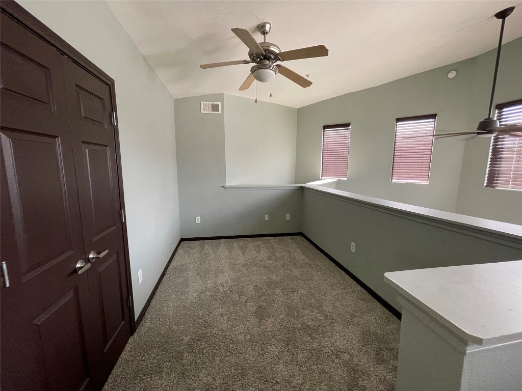 2502 Leon Street, Unit 505 Austin, TX 78705 - Photo 19 of 28 a view of room and window