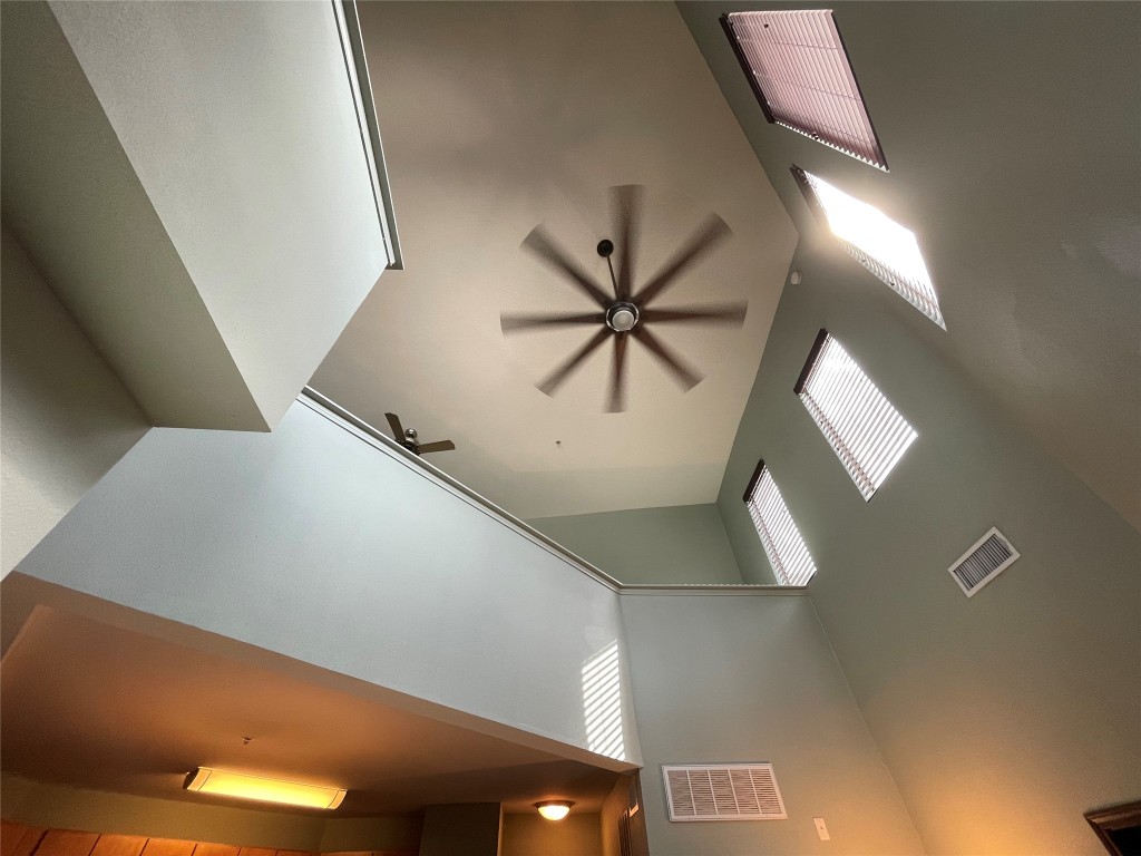 2502 Leon Street, Unit 505 Austin, TX 78705 - Photo 8 of 28 a view of an entryway