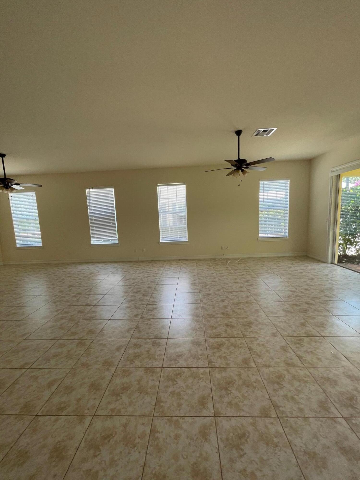 148 West Bay Cedar Circle Jupiter, FL 33458 - Photo 17 of 35 IMG_1512