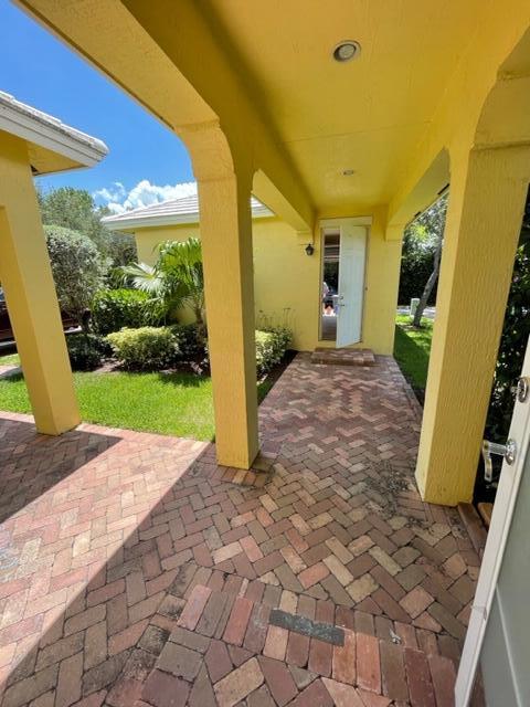 148 West Bay Cedar Circle Jupiter, FL 33458 - Photo 3 of 35 IMG_1547