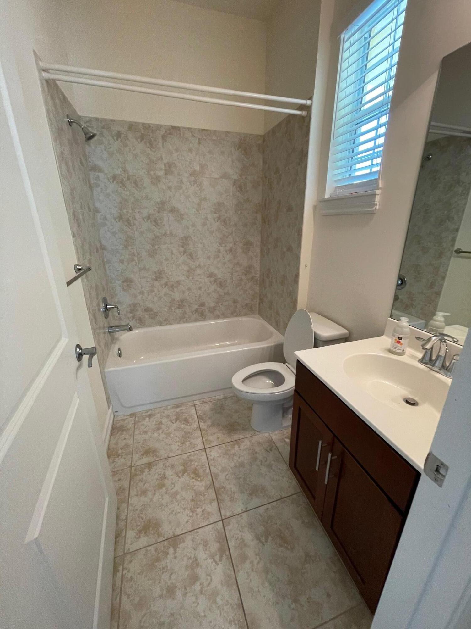 148 West Bay Cedar Circle Jupiter, FL 33458 - Photo 32 of 35 IMG_1503