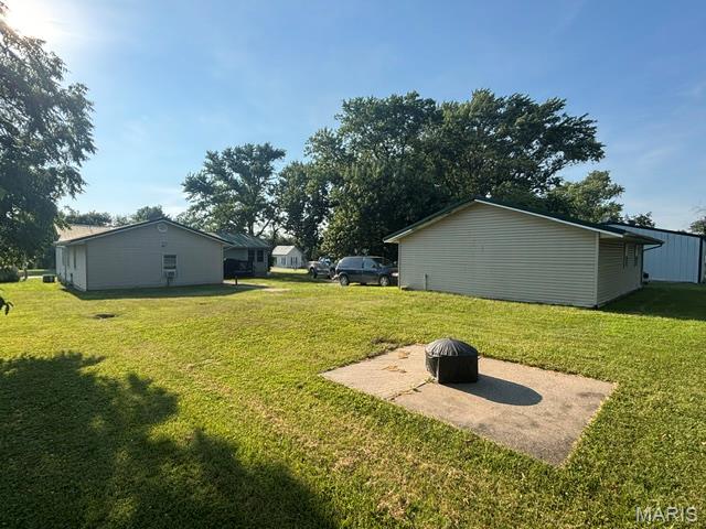 309 Palmyra Street Perry, MO 63462 - Photo 7 of 30