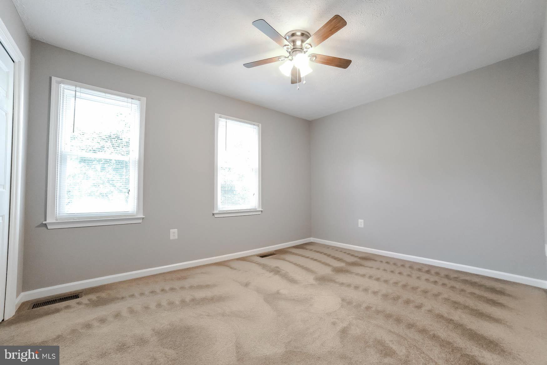 8508 Ridgeline Terrace Waldorf, MD 20603 - Photo 34 of 42 Bedroom #3