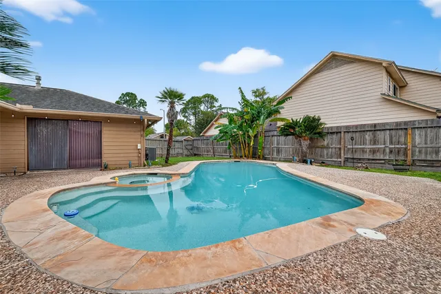 $499,900 | 13106 Ivyside Drive, Houston, TX 77077