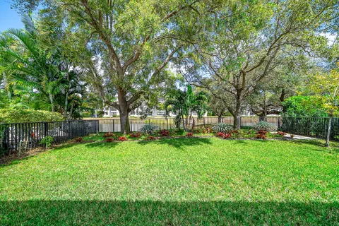 $1,250,000 | 3069 Safflower Circle, West Palm Beach, FL 33401