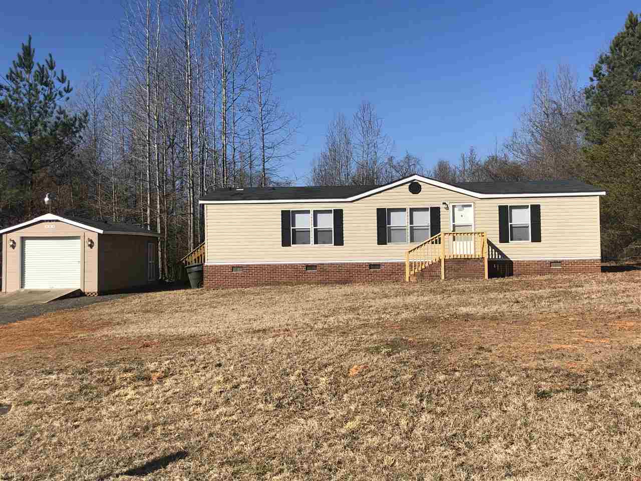 132 Hall Gaffney, SC 29340 - Photo 1 of 13 Primary