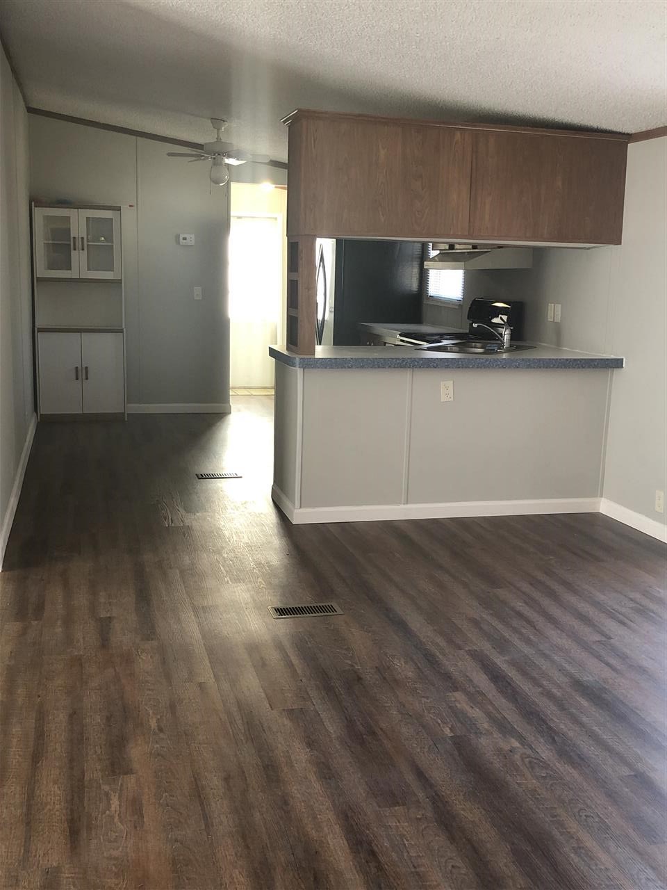 132 Hall Gaffney, SC 29340 - Photo 3 of 13 Kitchen