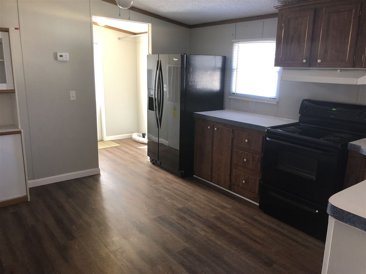 132 Hall Gaffney, SC 29340 - Photo 6 of 13 Kitchen