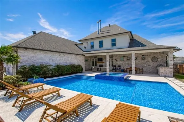 $849,000 | 530 North Caleb Drive, Slidell, LA 70461