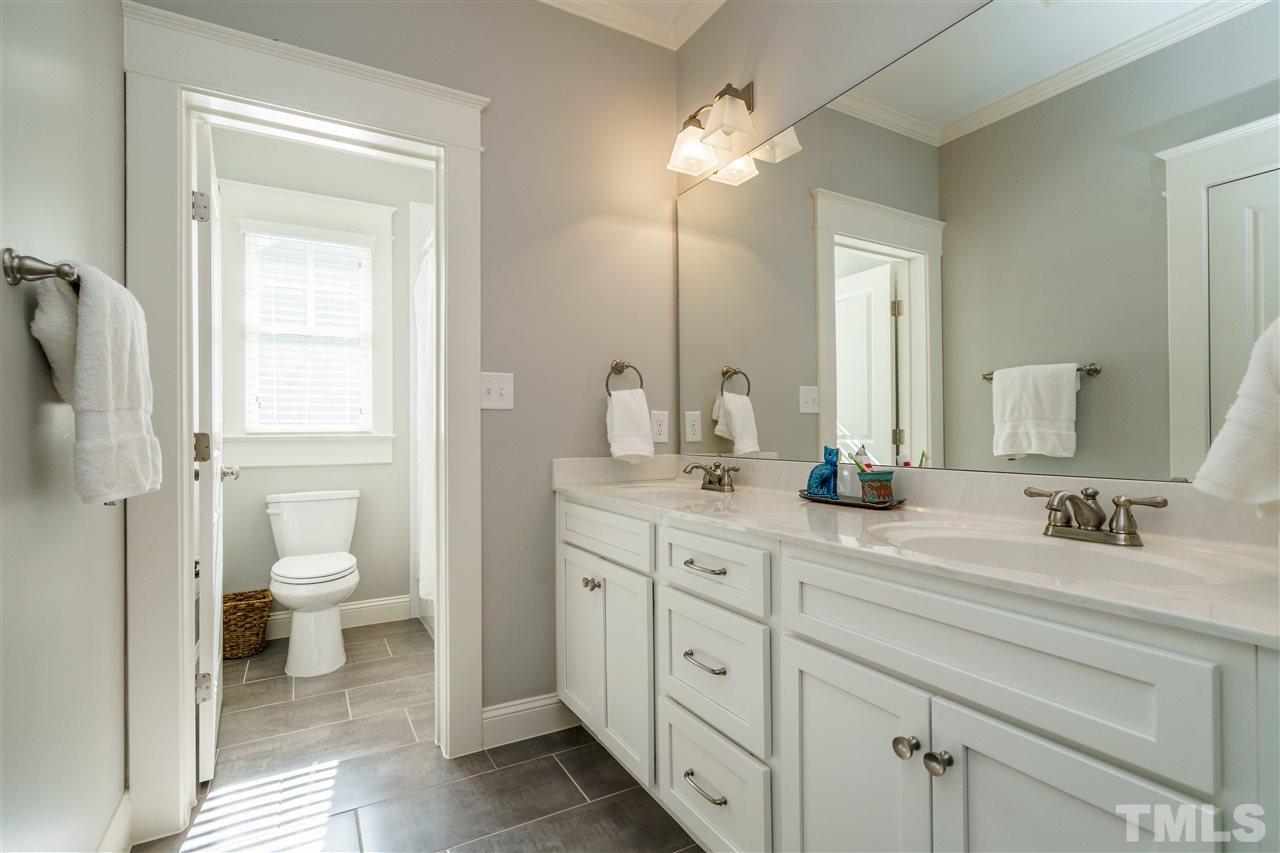516 Peebles Street Raleigh, NC 27608 - Photo 20 of 30