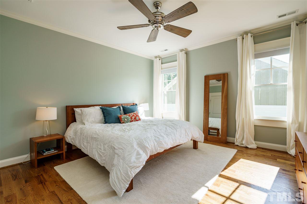 516 Peebles Street Raleigh, NC 27608 - Photo 22 of 30