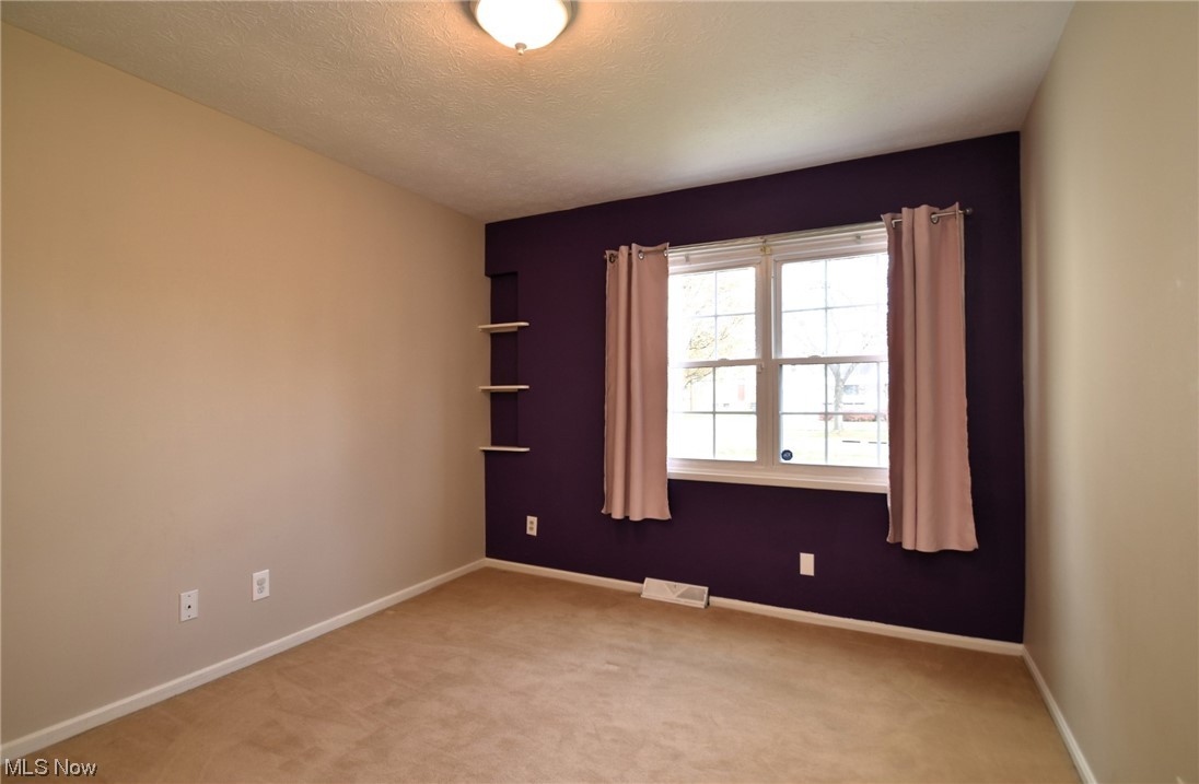 32728 Baldwin Road Solon, OH 44139 - Photo 13 of 24 Gallery Image 13