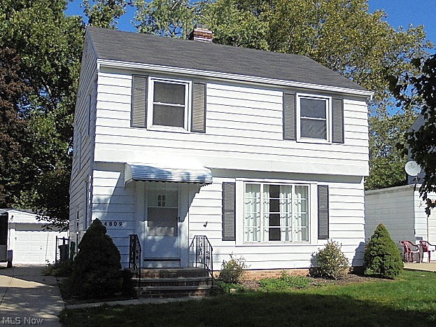 4809 Farnhurst Road Cleveland, OH 44124 - Photo 1 of 32