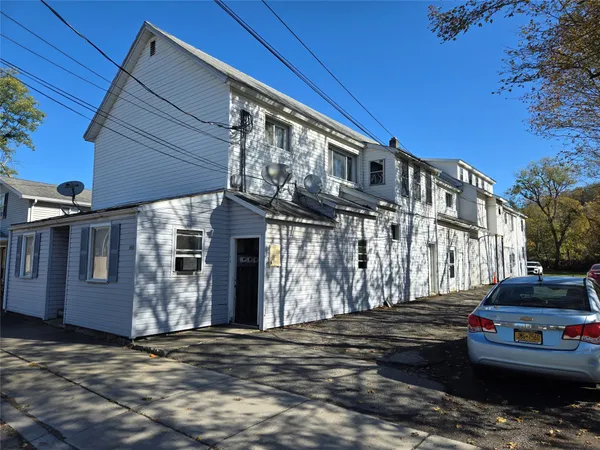 $775,000 | 692 State Street, Binghamton, NY 13901