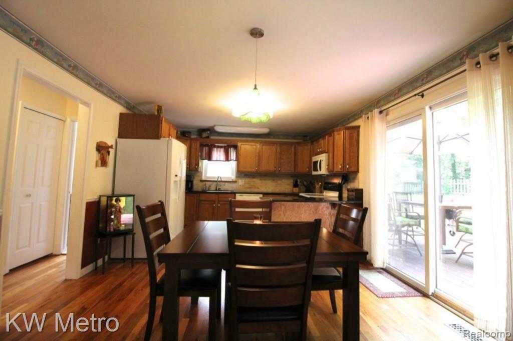 42591 Park Ridge Road Novi, MI 48375 - Photo 9 of 42