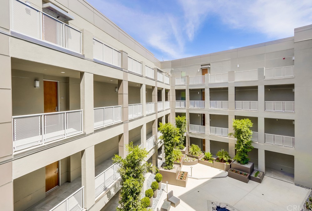 21 Gramercy, Unit 319 Irvine, CA 92612 - Photo 31 of 49