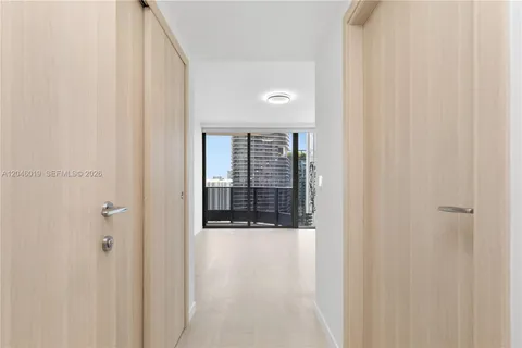 $1,599,000 | 1000 Brickell Plaza, Unit 4015, Miami, FL 33131