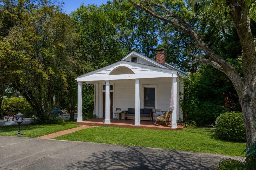 515 Calhoun Street Northwest Atlanta, GA 30318 - Photo 2 of 26