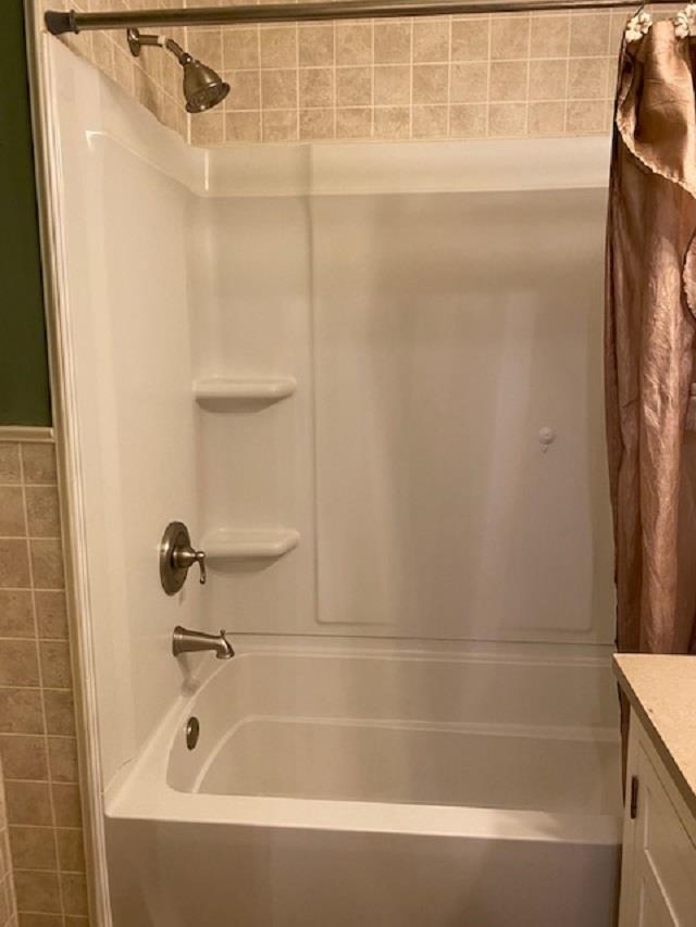 903 Ridgeway Avenue Vincennes, IN 47591 - Photo 5 of 9 Gallery Image 5